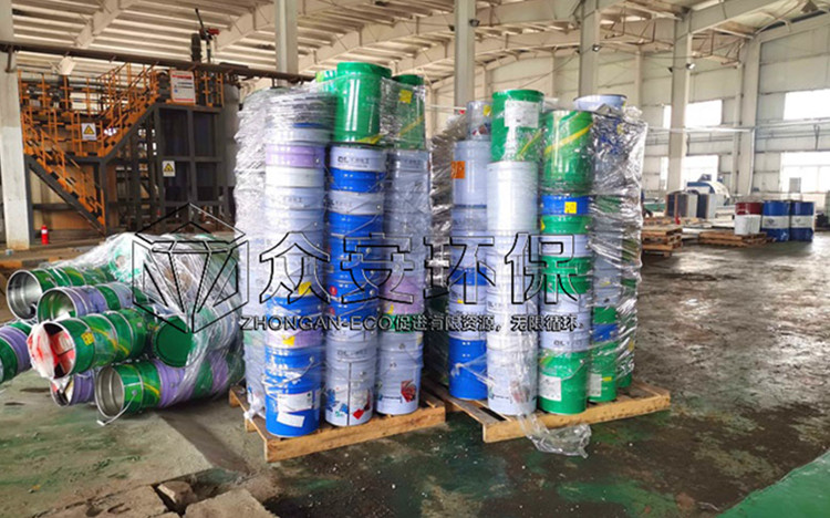 油漆桶破碎機(jī)，輕松解決廢舊桶處理